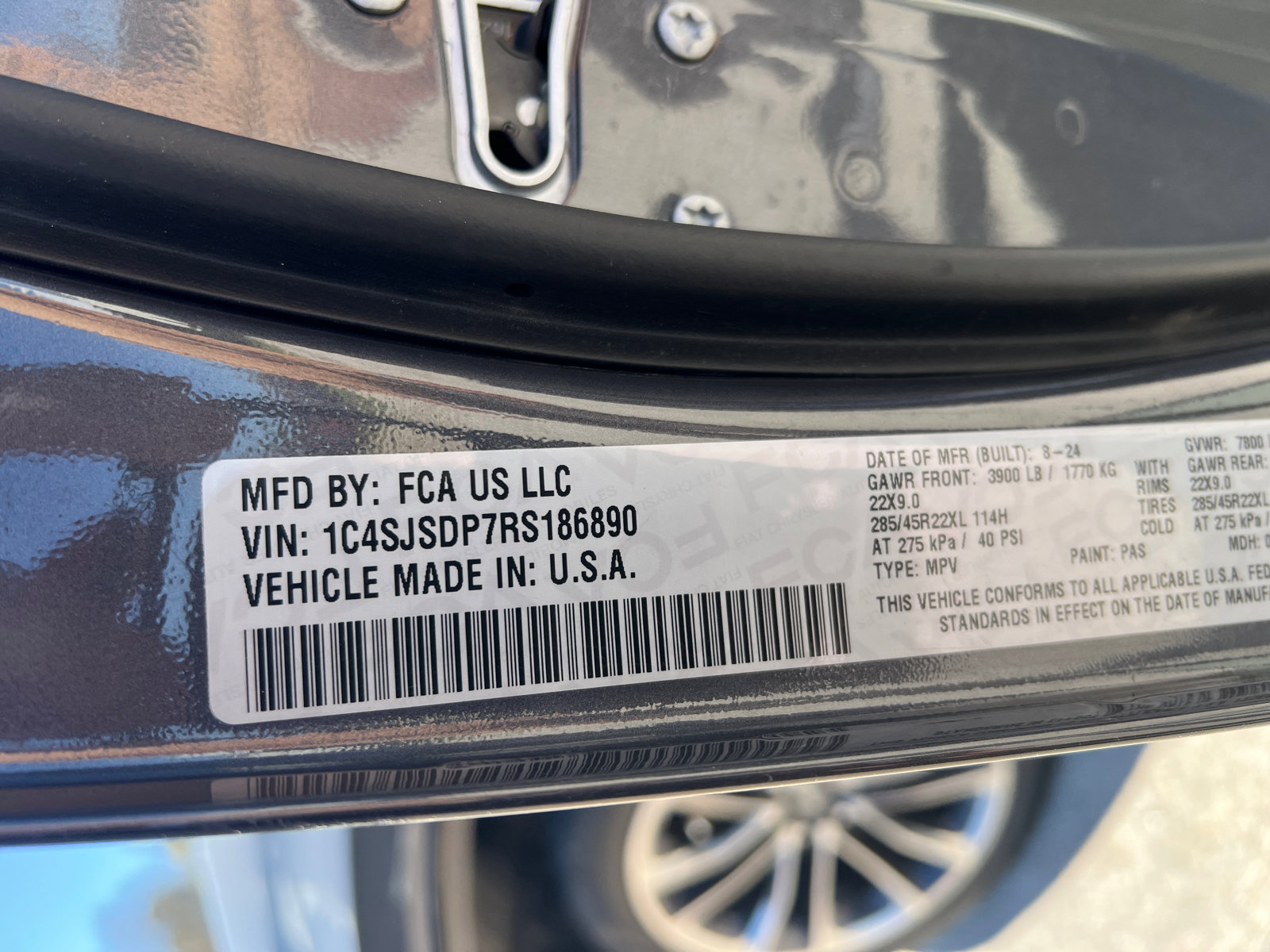 Used 2024 Jeep Wagoneer L Series III w/ Premium Group I image 40