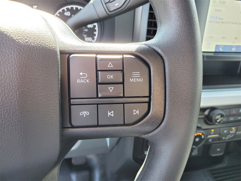 New 2026 Ford F250 4x4 SuperCab Super Duty image 11