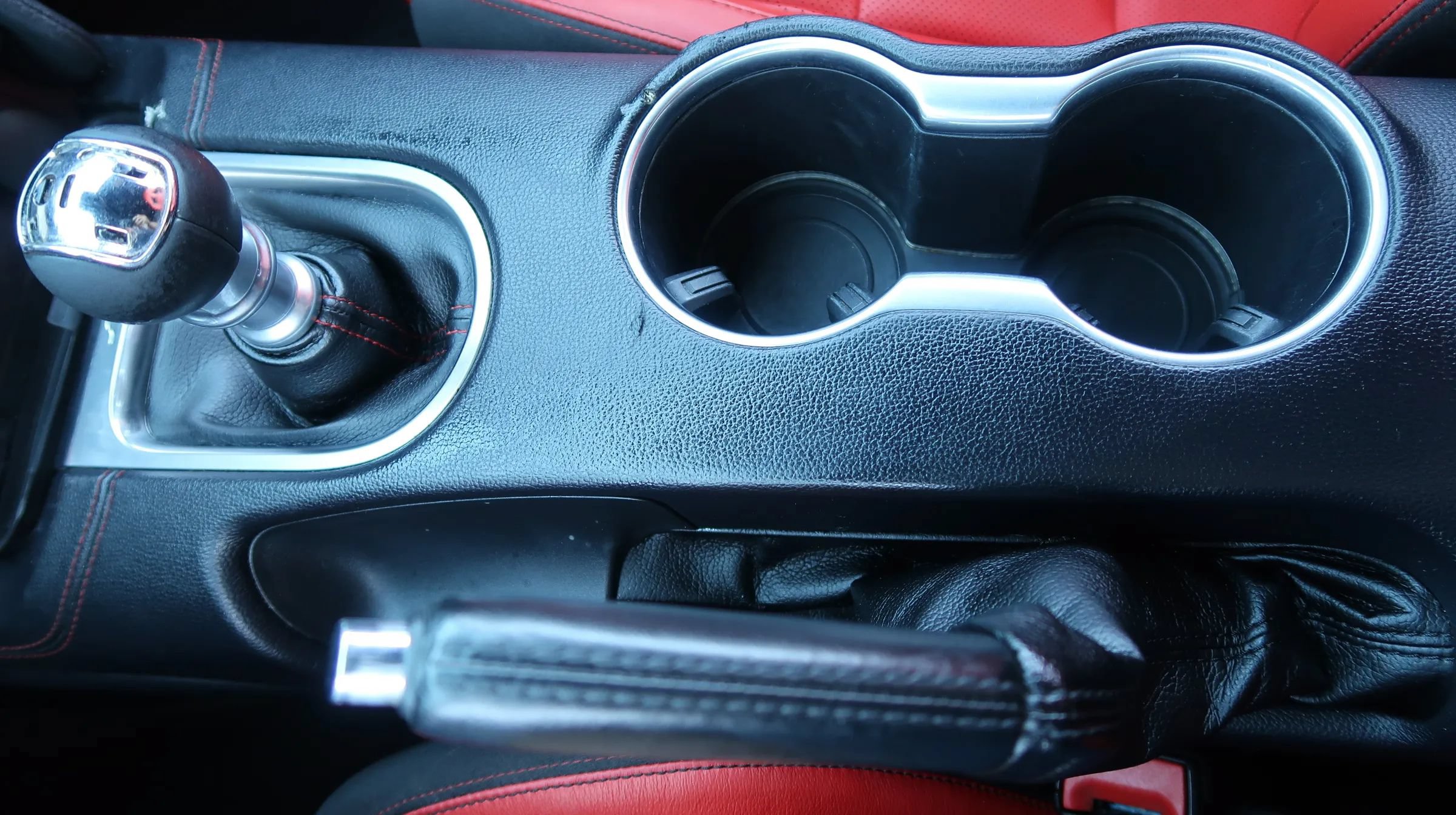 Used 2019 Ford Mustang GT Premium w/ Performance Package - Level 2 RWD image 26