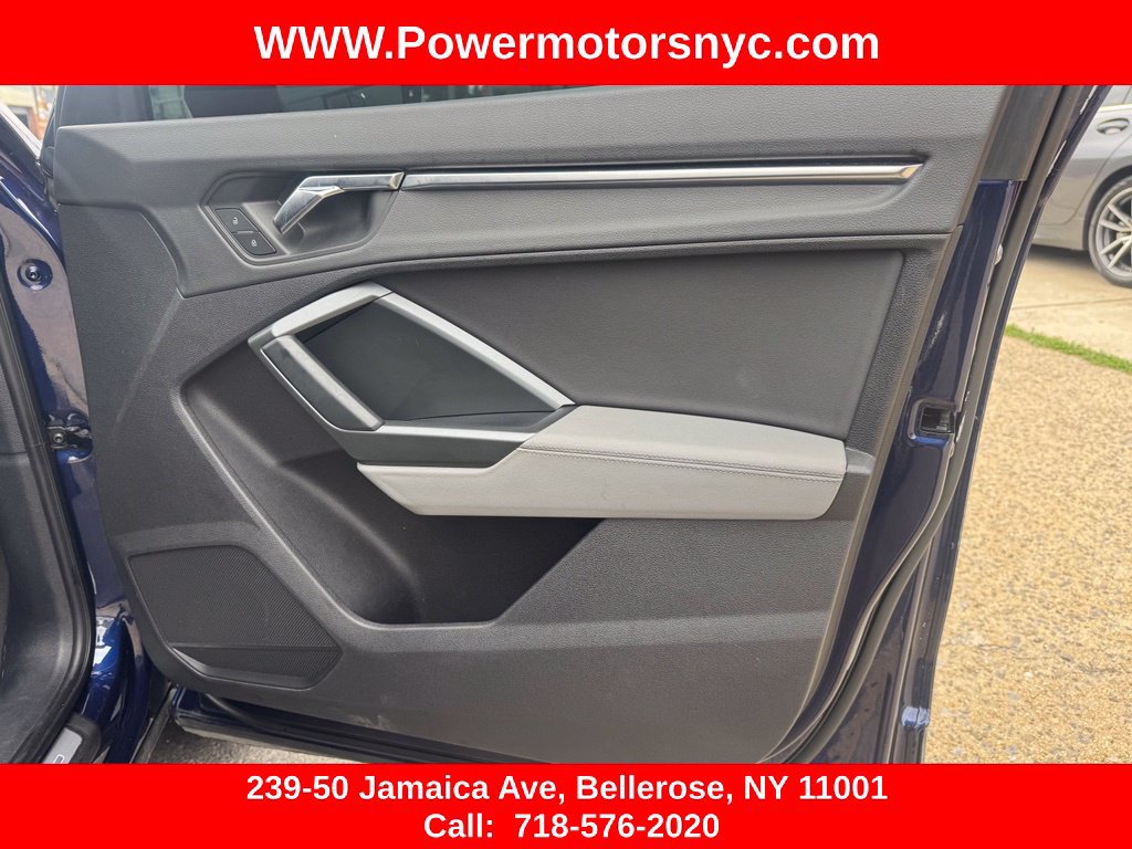 Used 2021 Audi Q3 2.0T Premium w/ Convenience Package AWD/4WD image 28