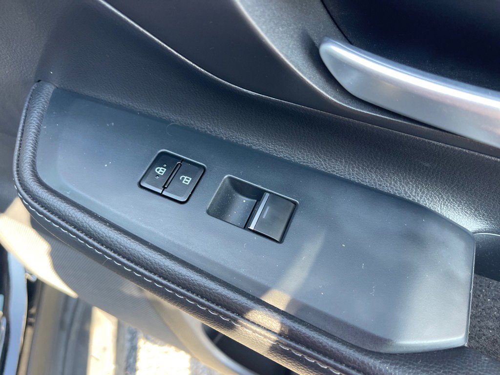 Used 2024 Toyota Grand Highlander Limited image 20