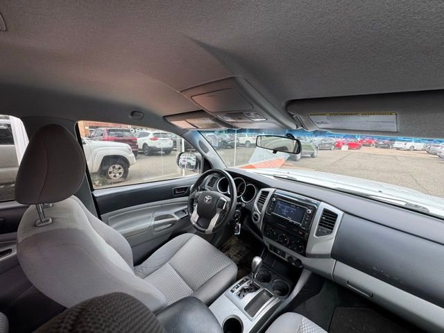 Used 2015 Toyota Tacoma 4x4 Double Cab w/ SR5 Package image 24