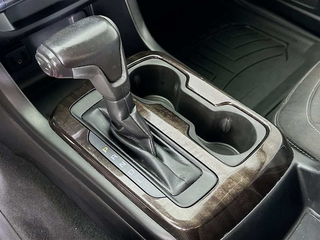 Used 2019 GMC Canyon SLE w/ Elevation Edition RWD image 22