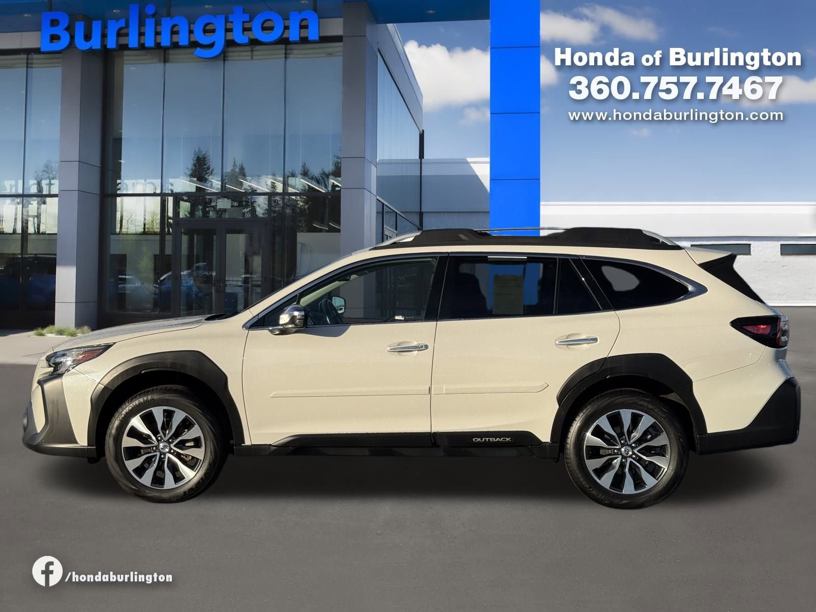 Used 2023 Subaru Outback Touring image 3