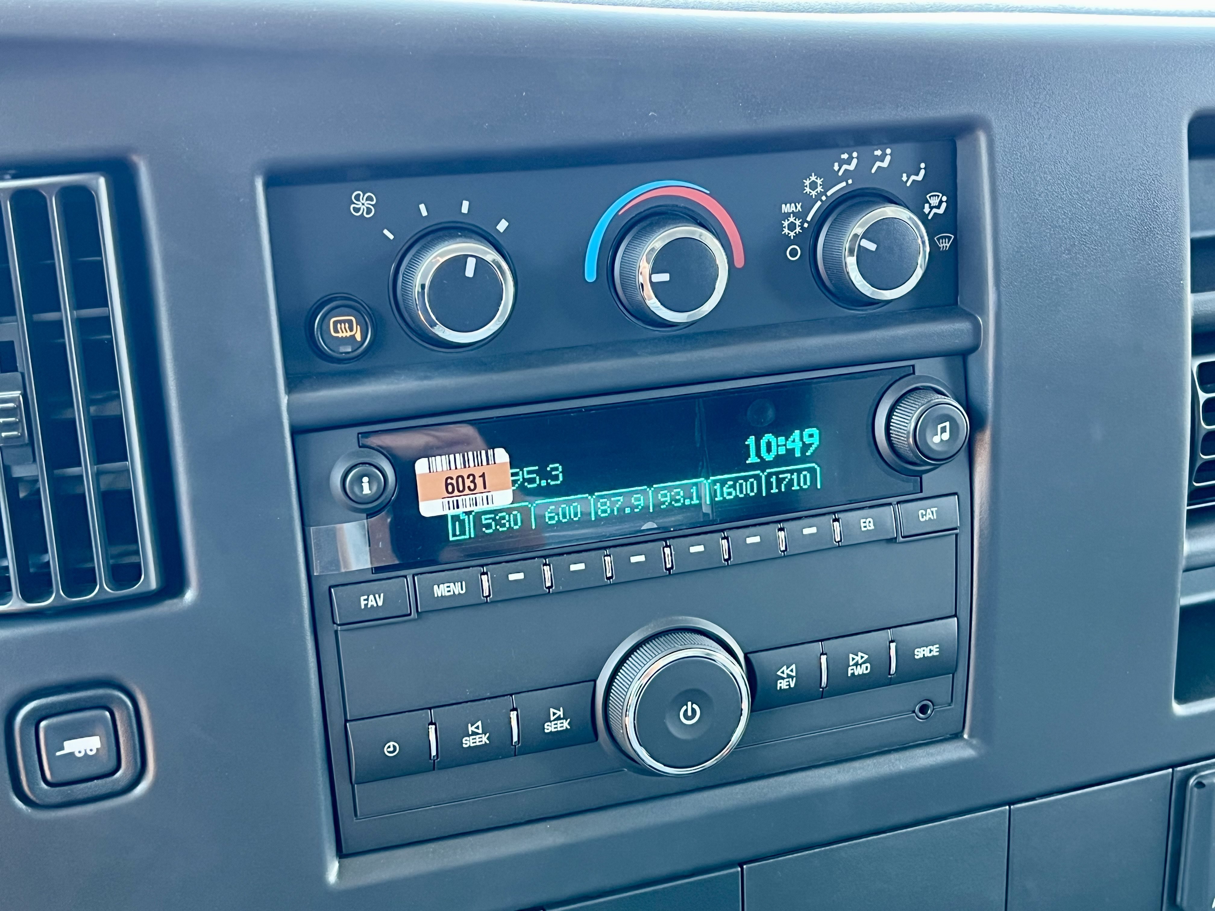 New 2026 GMC Savana 2500 Extended w/ Enhanced Convenience Package RWD image 13