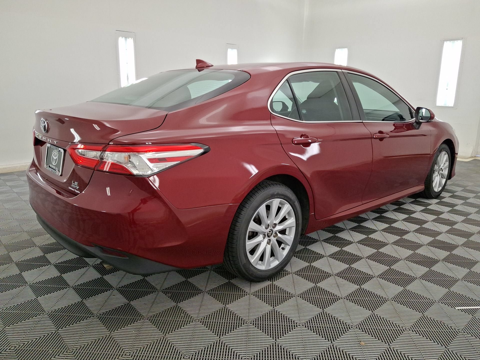 Used 2020 Toyota Camry LE w/ Cold Weather Package AWD/4WD image 25