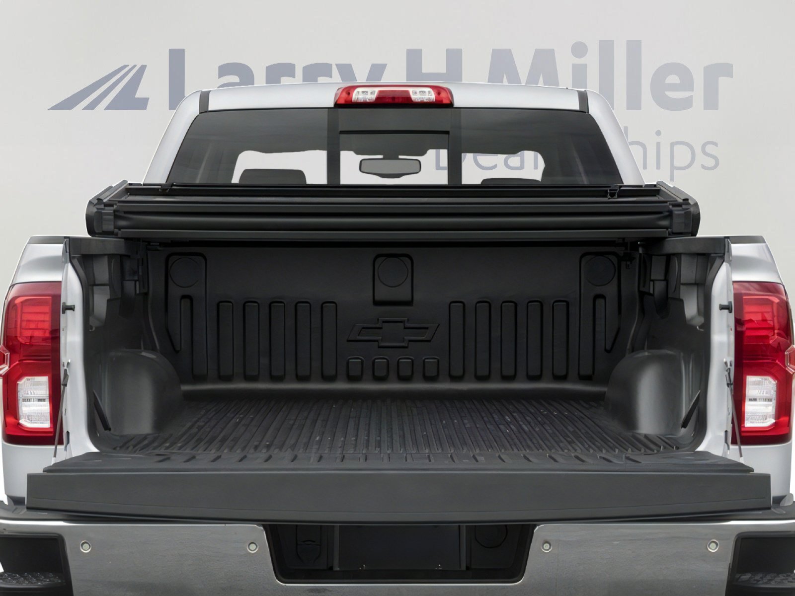 Used 2016 Chevrolet Silverado 1500 LTZ w/ LTZ Plus Package image 14