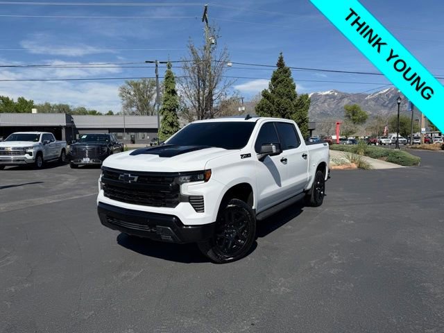 Used 2026 Chevrolet Silverado 1500 LT Trail Boss w/ LT Trail Boss Premium Package AWD/4WD image 1
