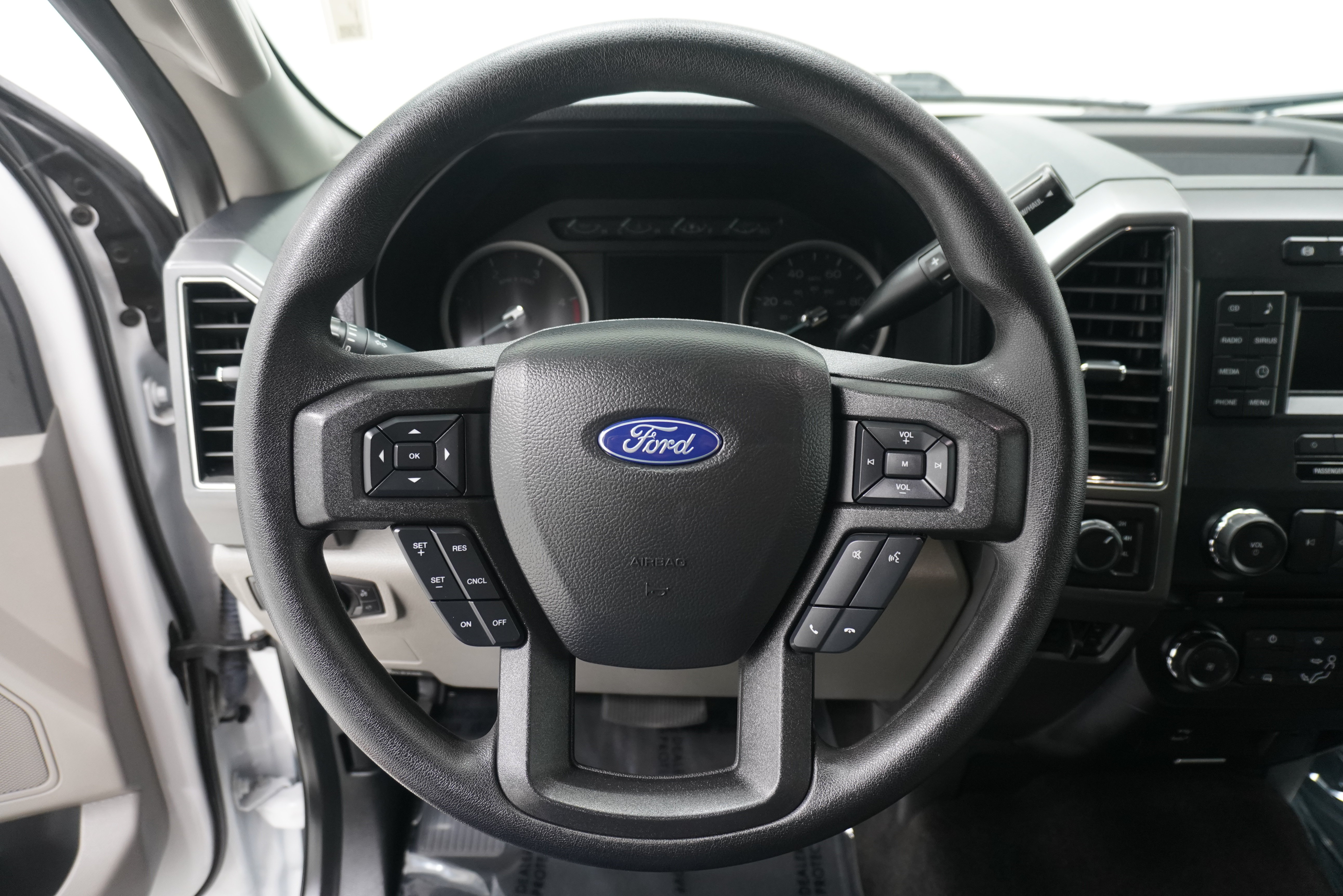 Used 2018 Ford F250 XLT AWD/4WD image 15