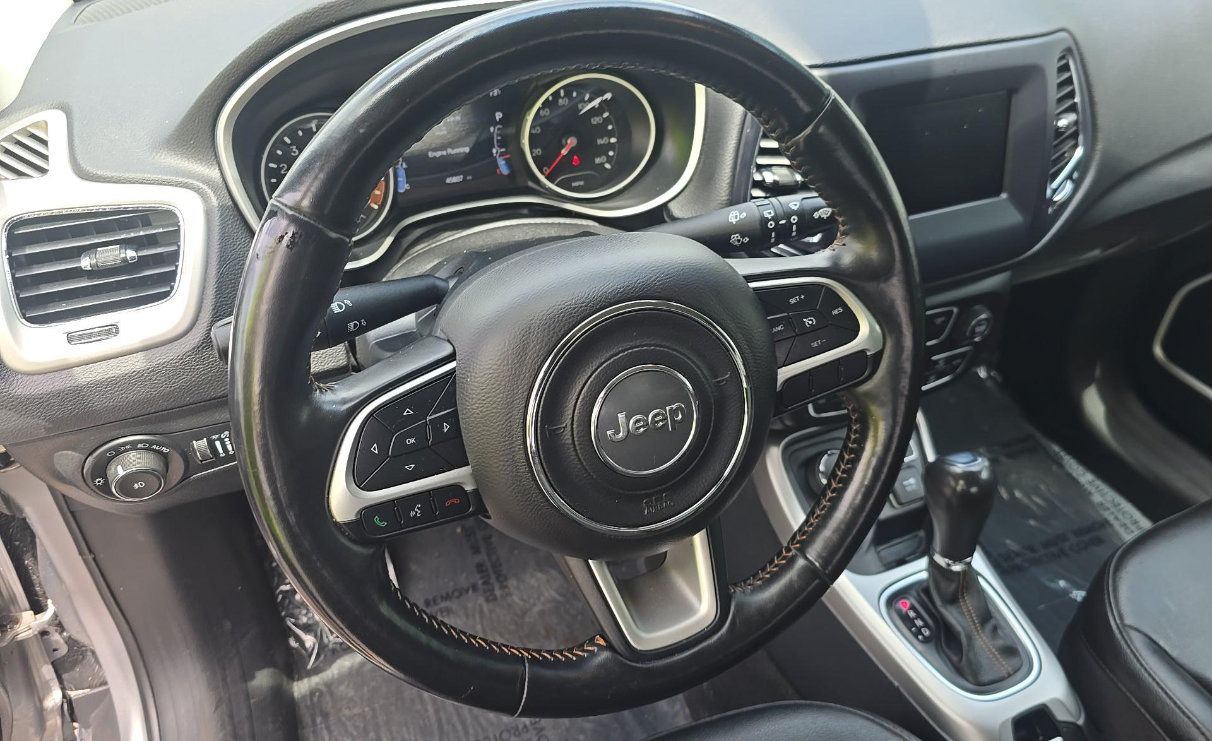 Used 2021 Jeep Compass Latitude w/ Convenience Group AWD/4WD image 9