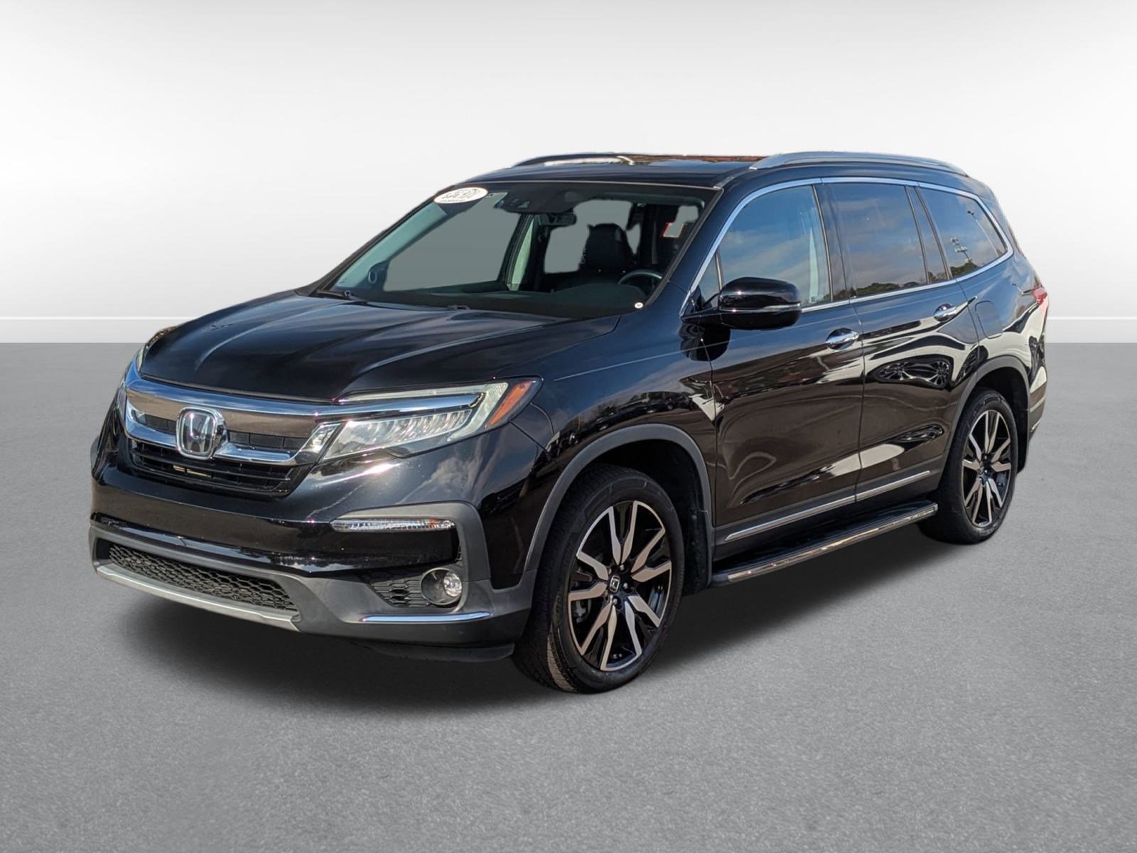 Used 2019 Honda Pilot Elite image 1