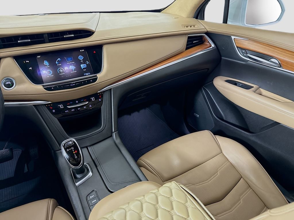Used 2019 Cadillac XT5 Platinum image 24
