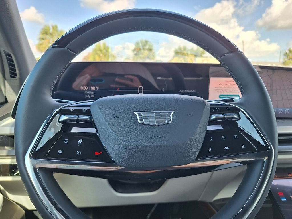 New 2027 Cadillac Vistiq Sport w/ LPO, Floor Liner Package AWD/4WD image 19