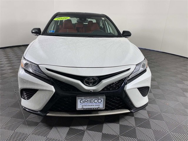 Used 2020 Toyota Camry XSE image 3