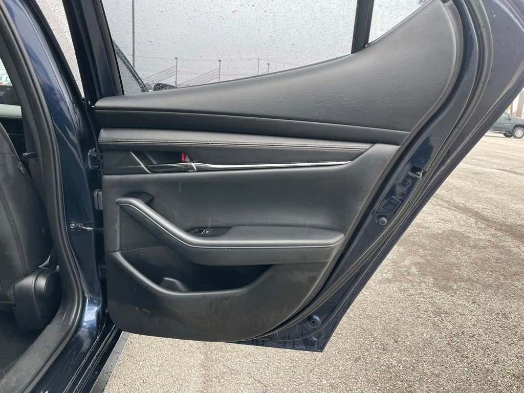 Used 2019 MAZDA MAZDA3 Preferred image 24