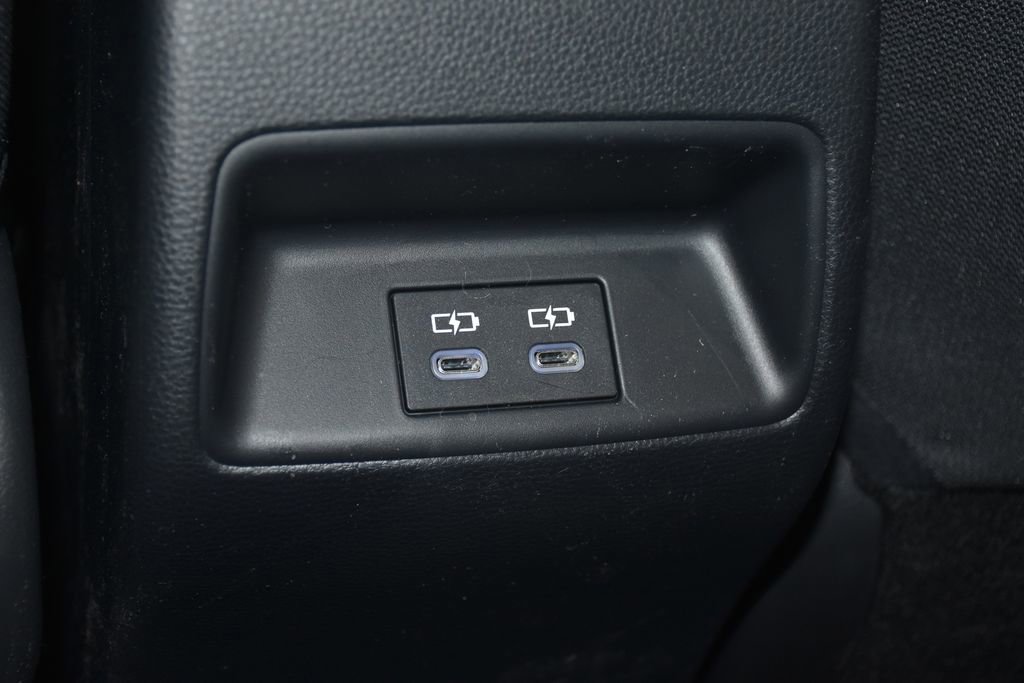 Used 2026 Toyota Corolla SE w/ Carpet Mat Package (TMS) image 25