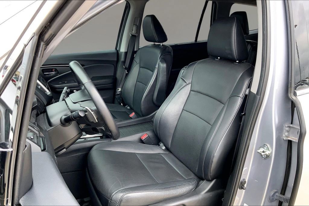 Used 2018 Honda Pilot Elite image 25