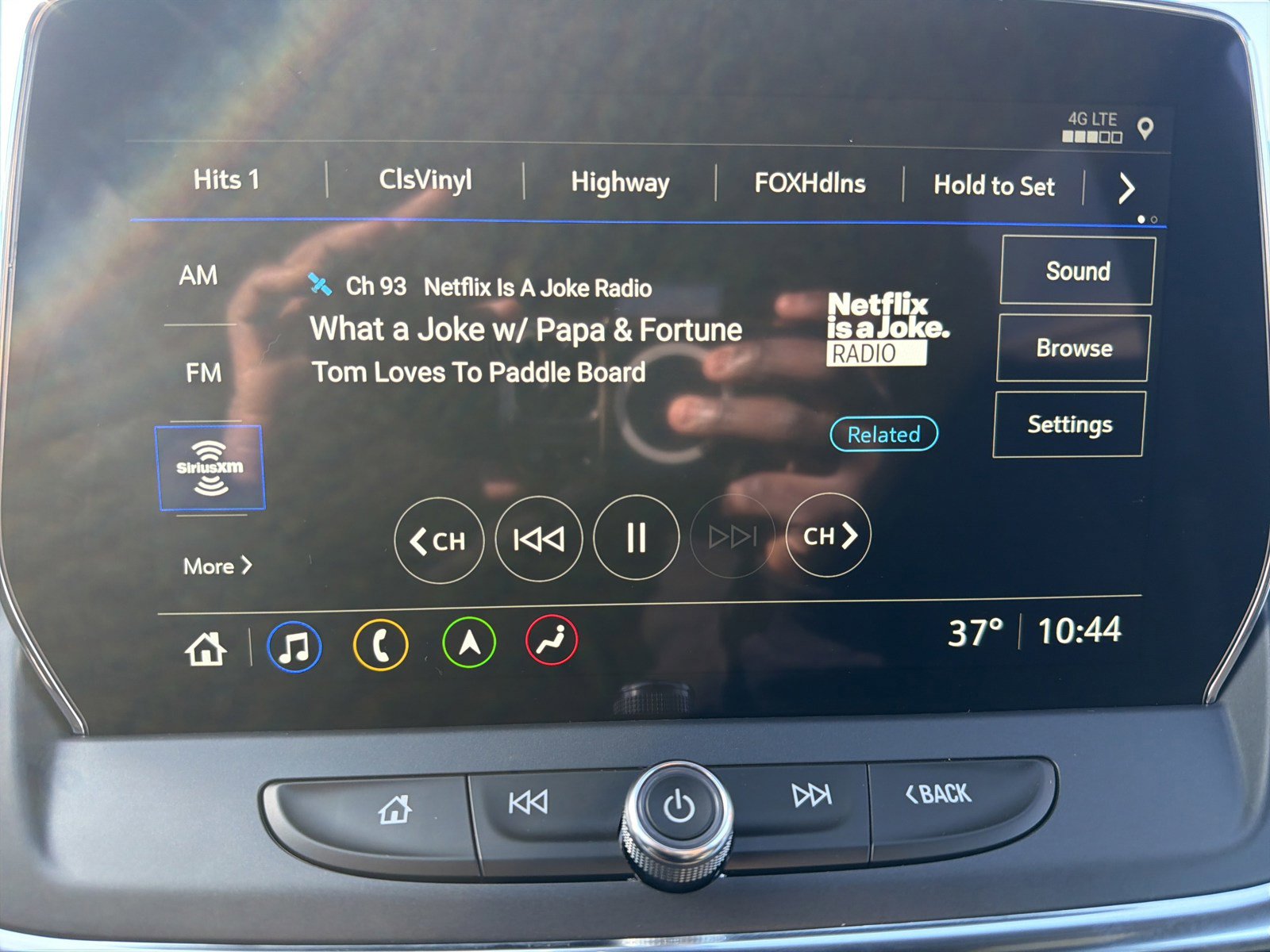 Used 2024 Chevrolet Blazer Premier image 22