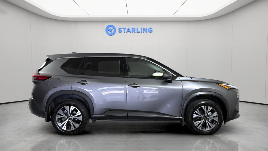 Used 2021 Nissan Rogue SV FWD image 11