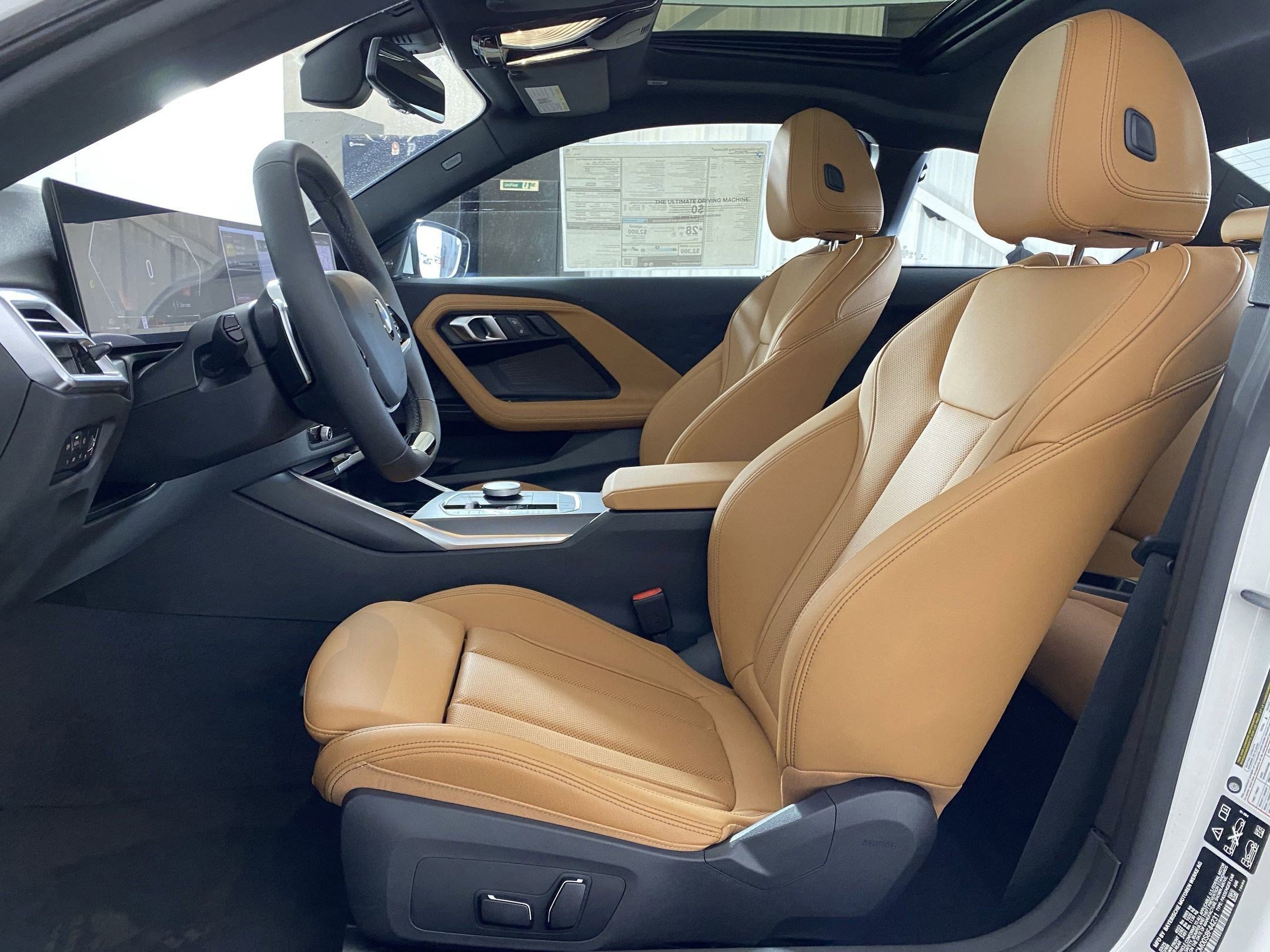 Used 2025 BMW 230i xDrive 230i xDrive w/ Premium Package image 4