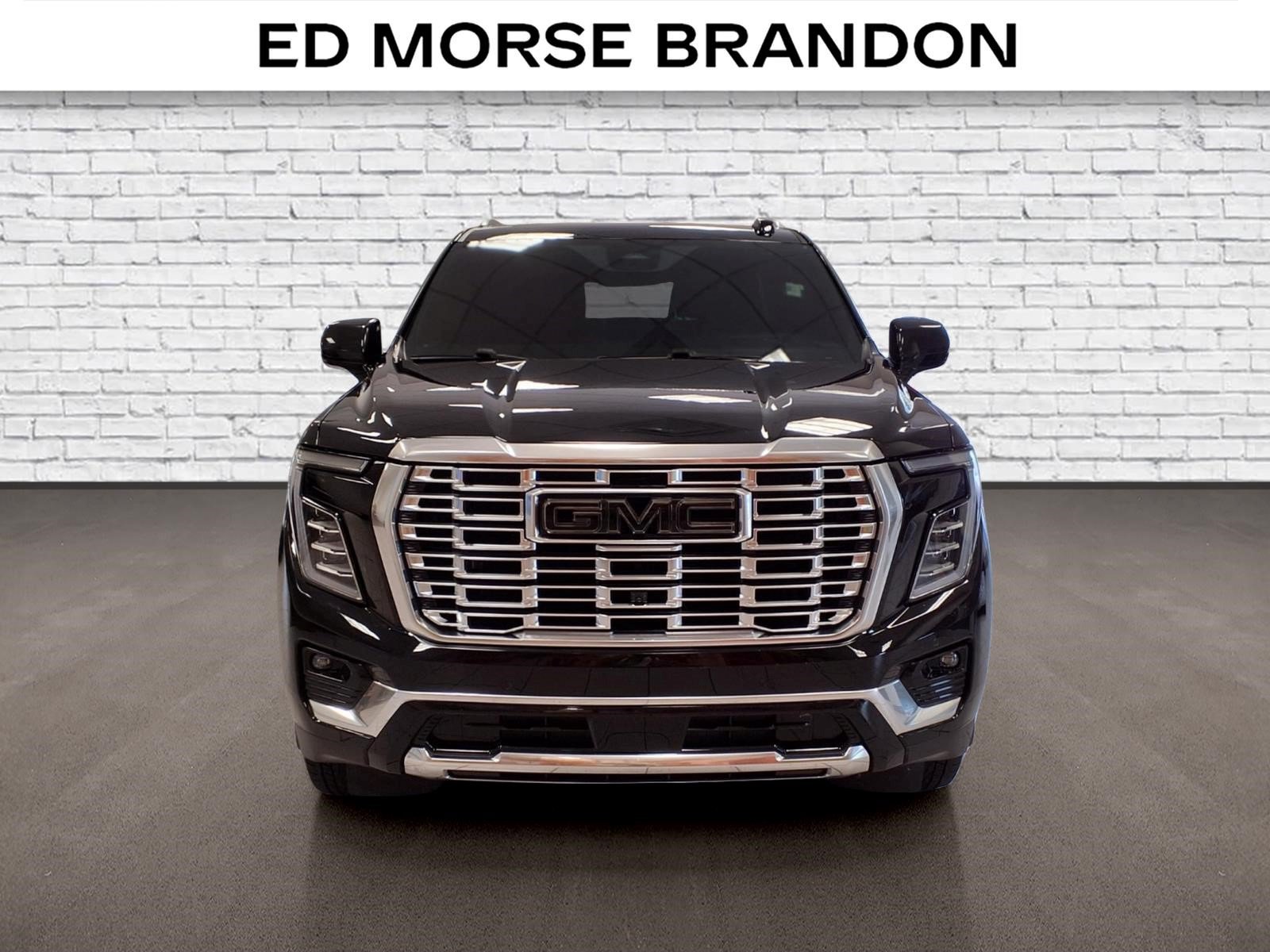 Used 2026 GMC Yukon Denali AWD/4WD image 7