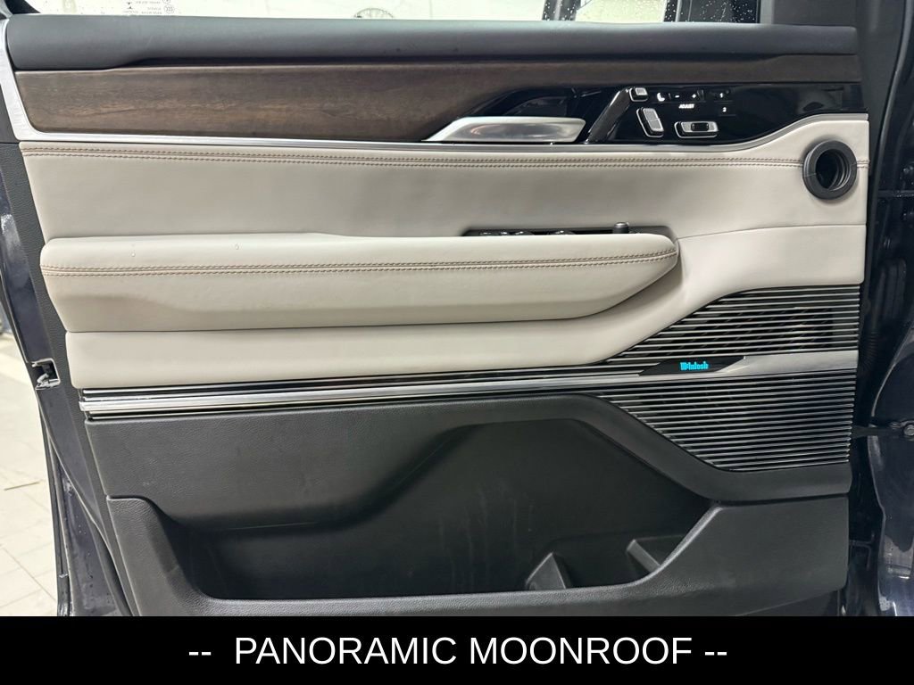 Used 2022 Jeep Grand Wagoneer Series I image 5