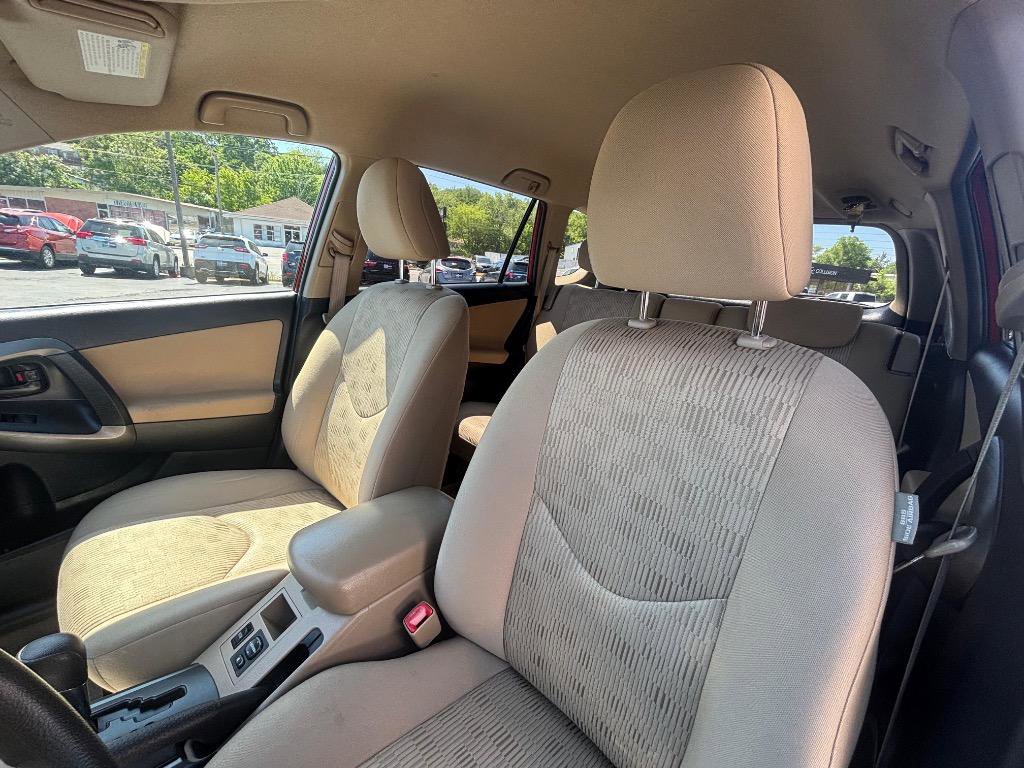 Used 2011 Toyota RAV4 4WD w/ Base L4 Extra Value Pkg image 23