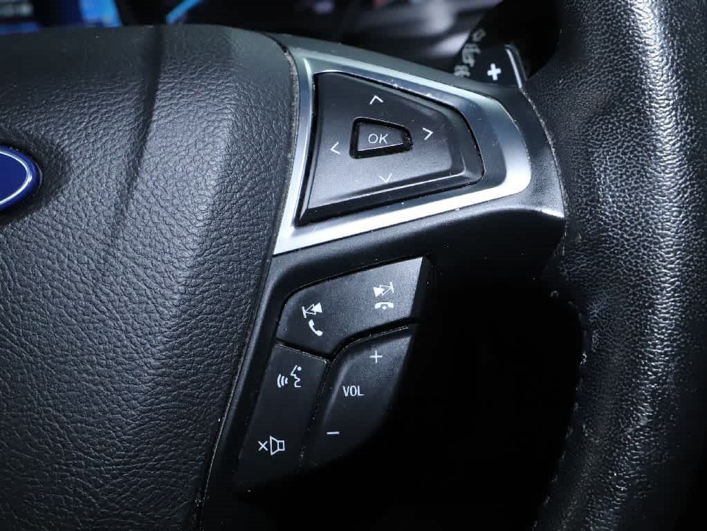 Used 2019 Ford Edge SEL w/ Equipment Group 201A AWD/4WD image 22