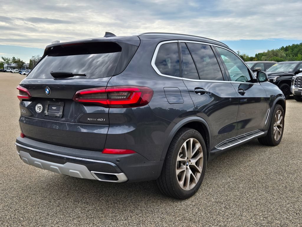 Used 2021 BMW X5 xDrive40i w/ Executive Package AWD/4WD image 6