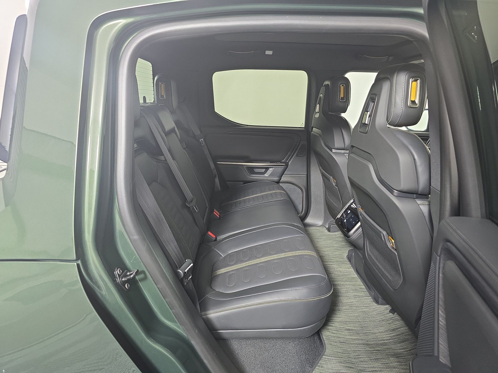 Used 2025 Rivian R1T Adventure AWD/4WD image 16