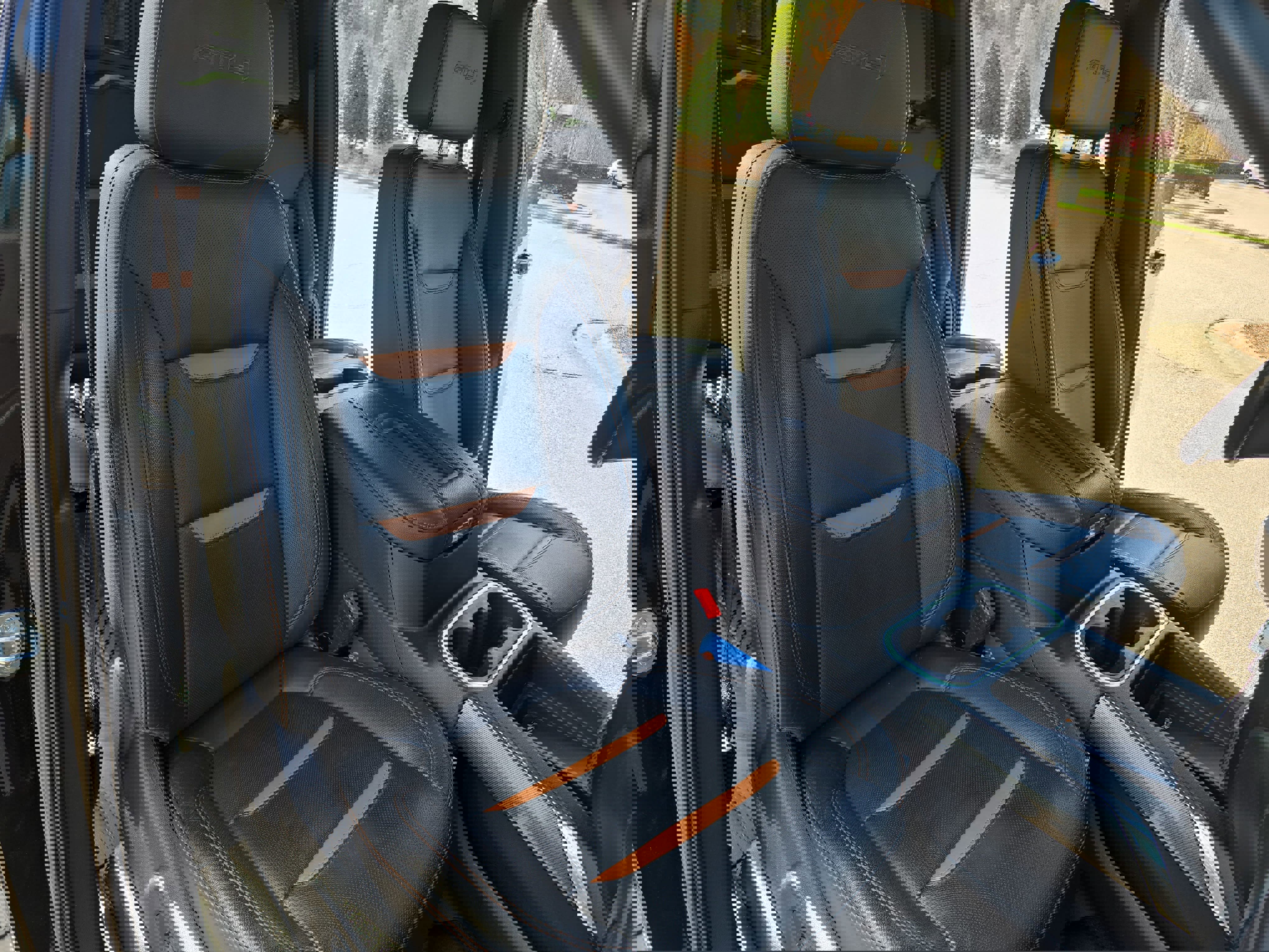 Used 2020 GMC Sierra 1500 AT4 w/ AT4 Premium Package image 10