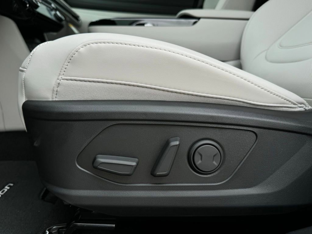 New 2025 Hyundai Tucson SEL AWD/4WD image 9