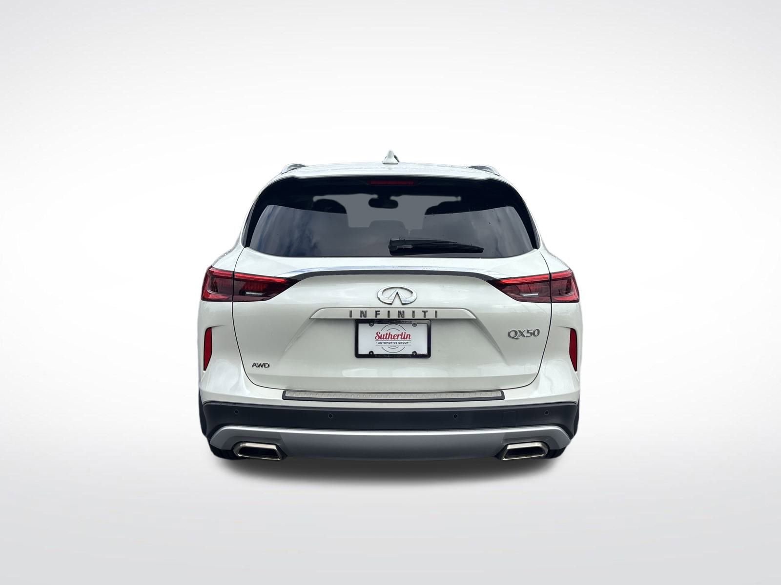 Used 2021 INFINITI QX50 Essential w/ Convenience Package image 4