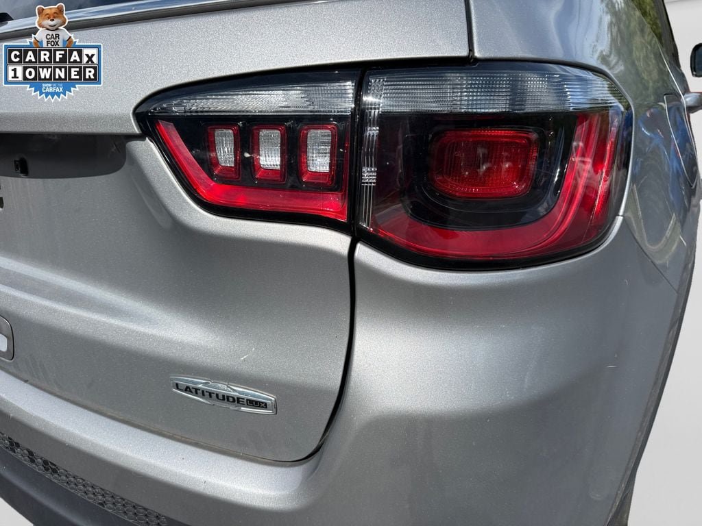 Used 2023 Jeep Compass Latitude AWD/4WD image 19