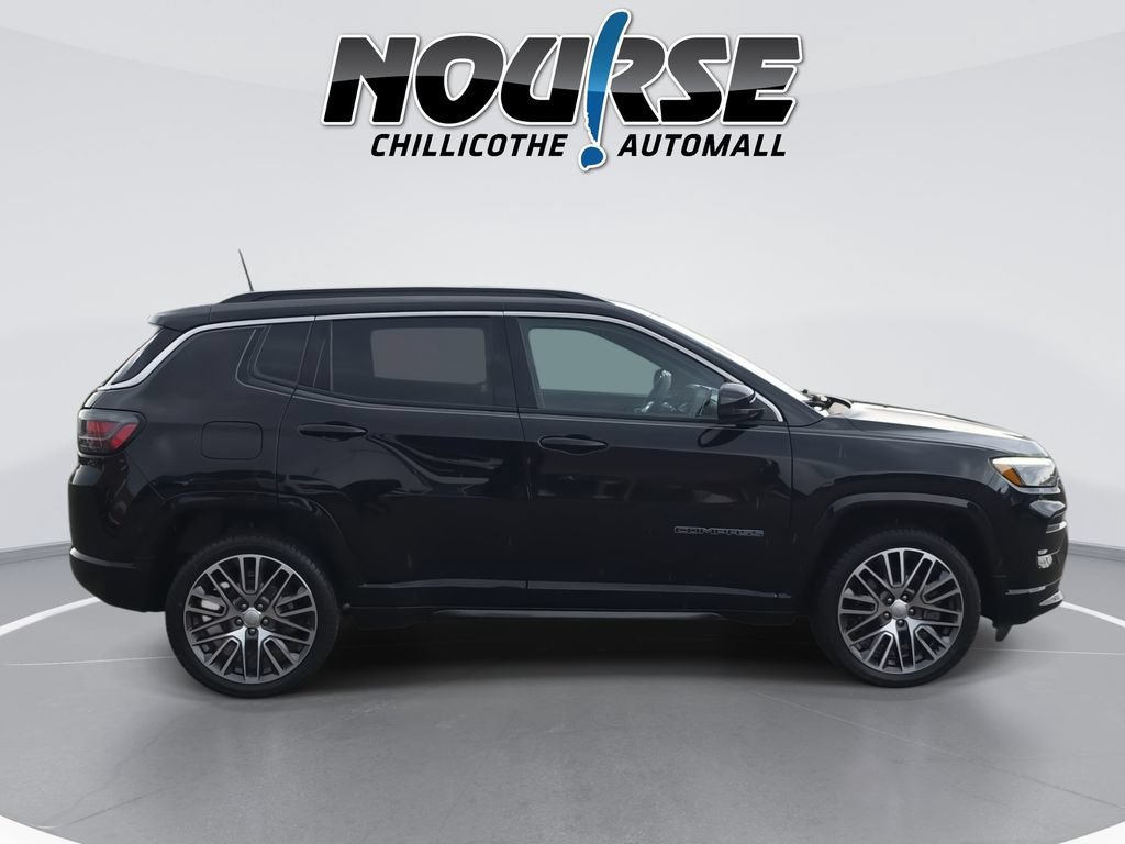 Used 2023 Jeep Compass Limited w/ Elite Group AWD/4WD image 9