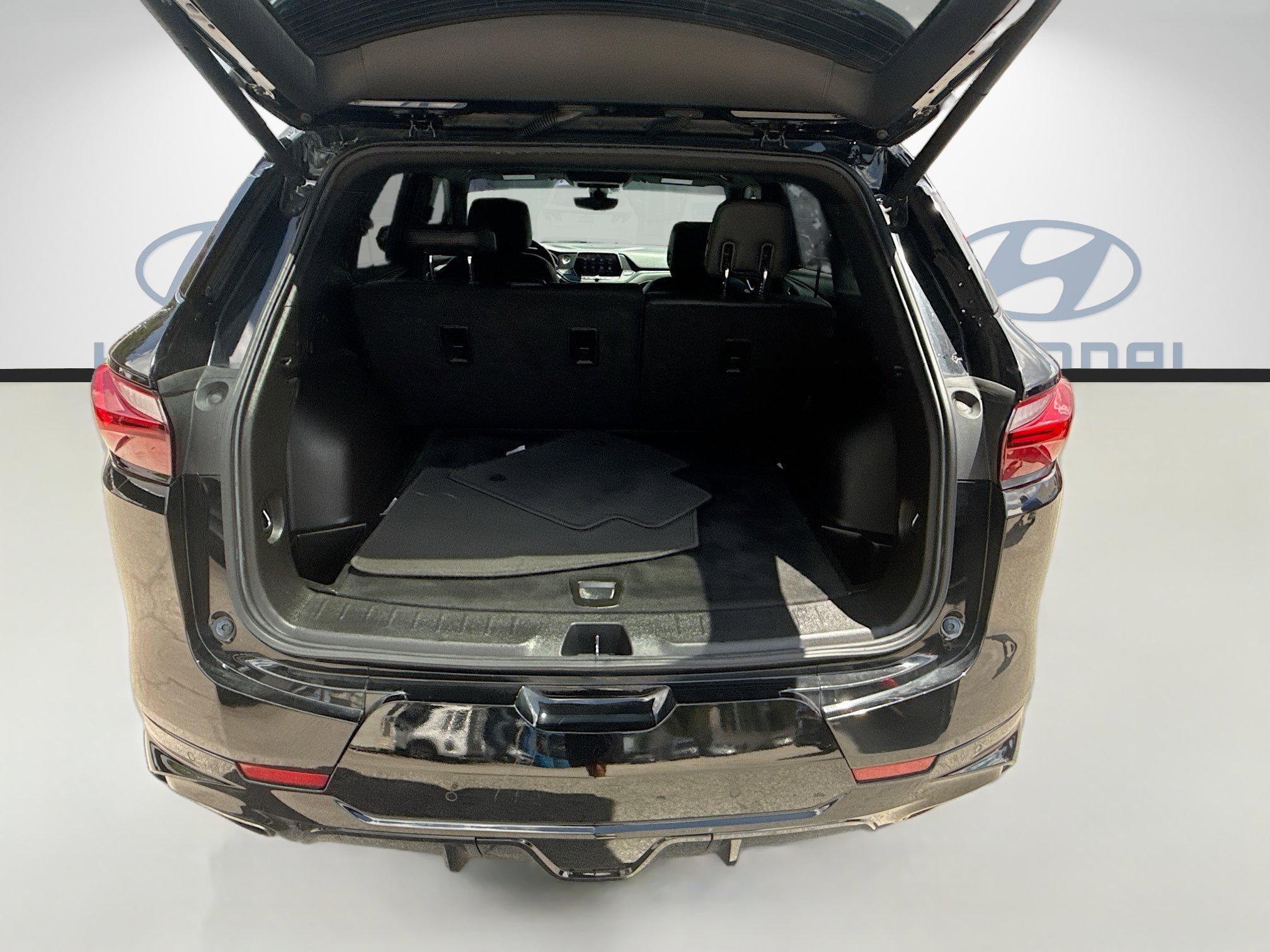 Used 2021 Chevrolet Blazer RS w/ Enhanced Convenience Package FWD image 24