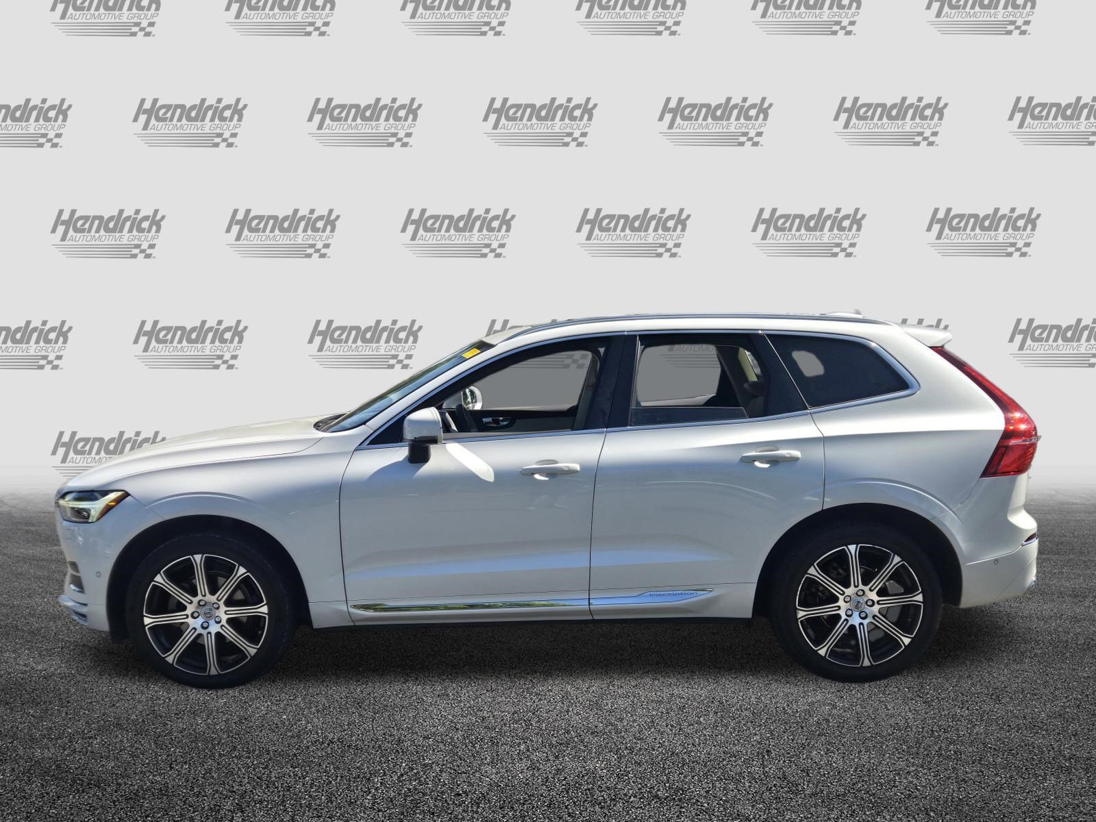 Used 2019 Volvo XC60 T5 Inscription image 6