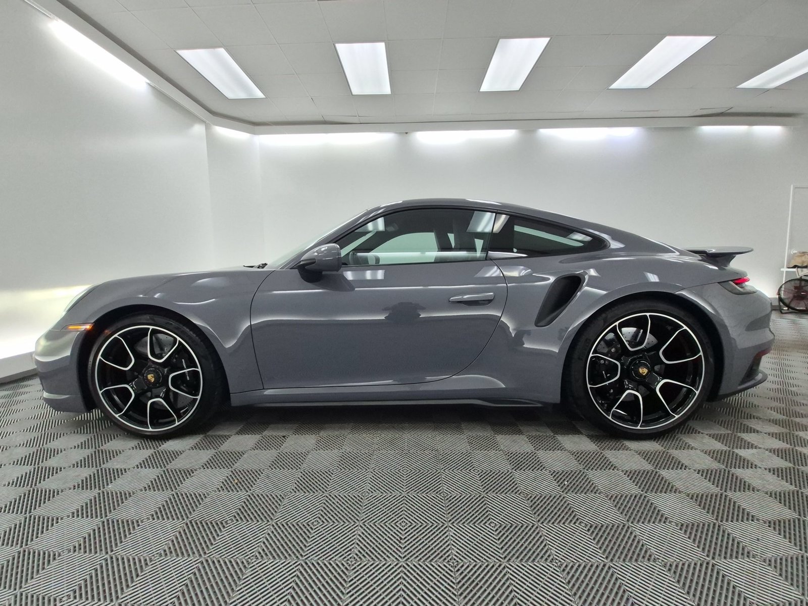 Used 2021 Porsche 911 Turbo S AWD/4WD video 2