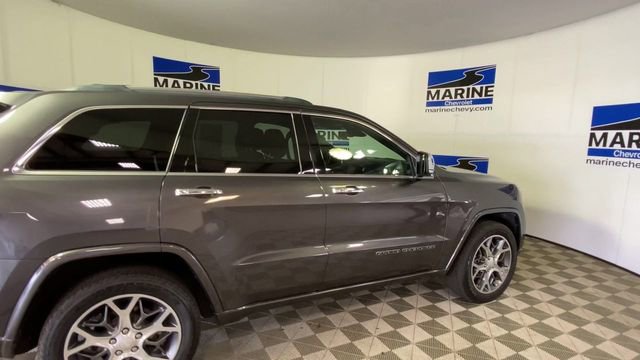 Used 2020 Jeep Grand Cherokee Overland AWD/4WD image 2