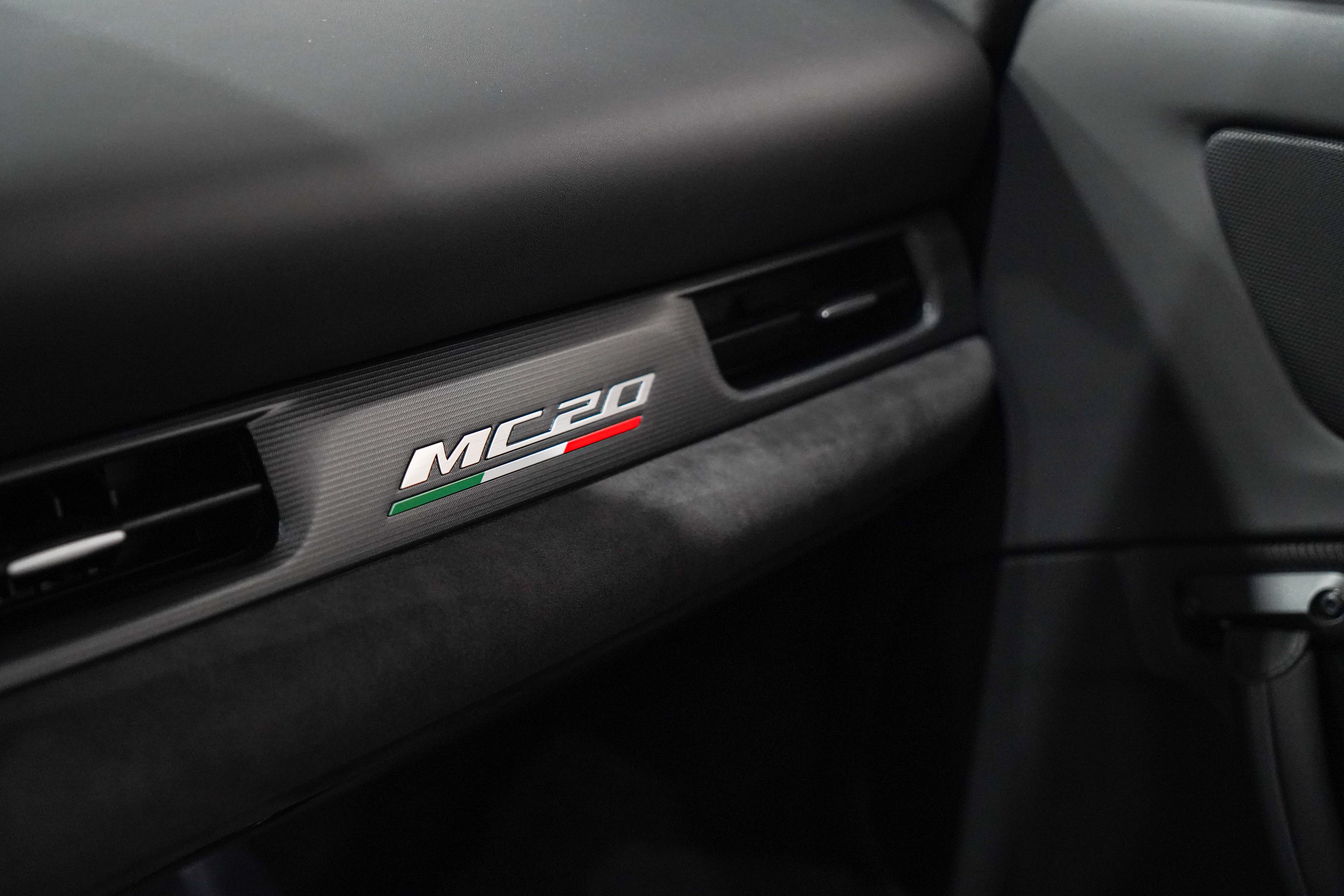 Used 2023 Maserati MC20 Coupe RWD image 15