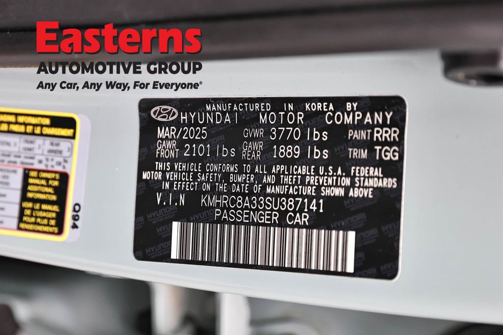 Used 2025 Hyundai Venue SEL FWD image 36