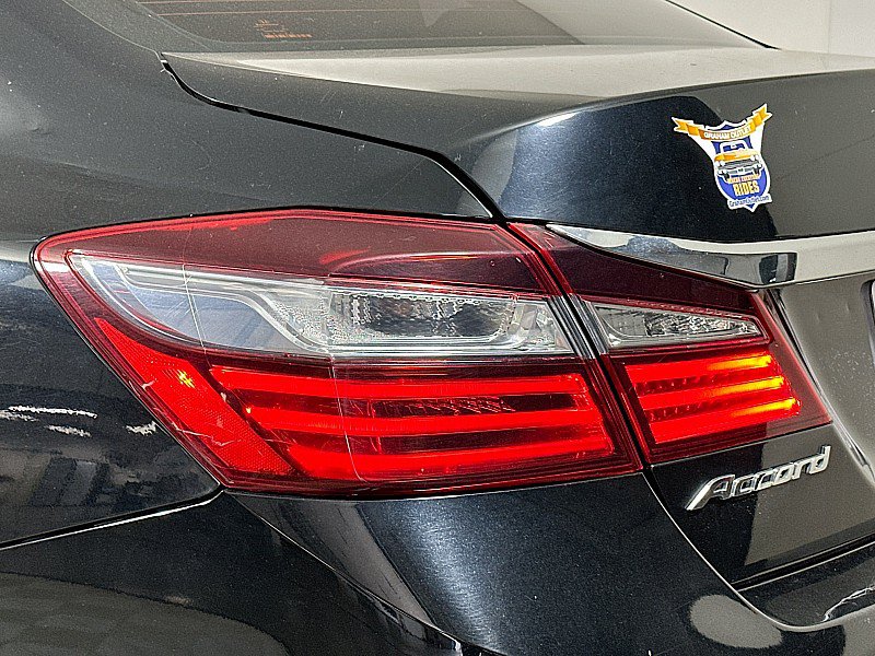 Used 2016 Honda Accord EX image 25
