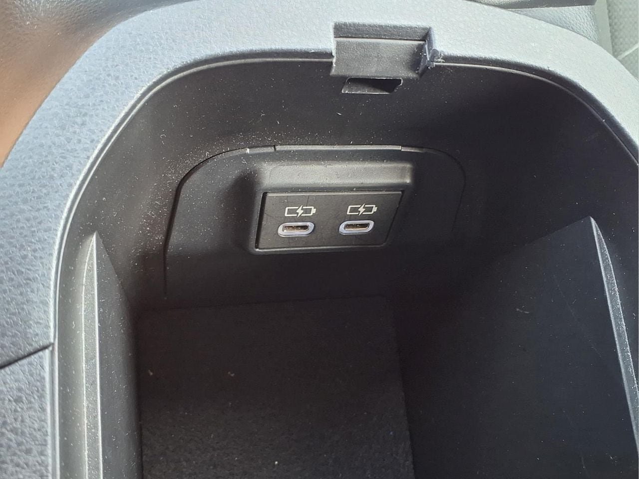 Used 2025 Toyota RAV4 XLE AWD/4WD image 20