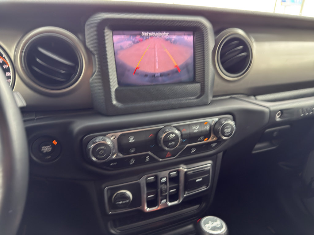 Used 2018 Jeep Wrangler Unlimited Sport S image 12