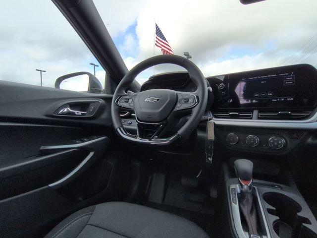 New 2026 Chevrolet Trax RS image 7