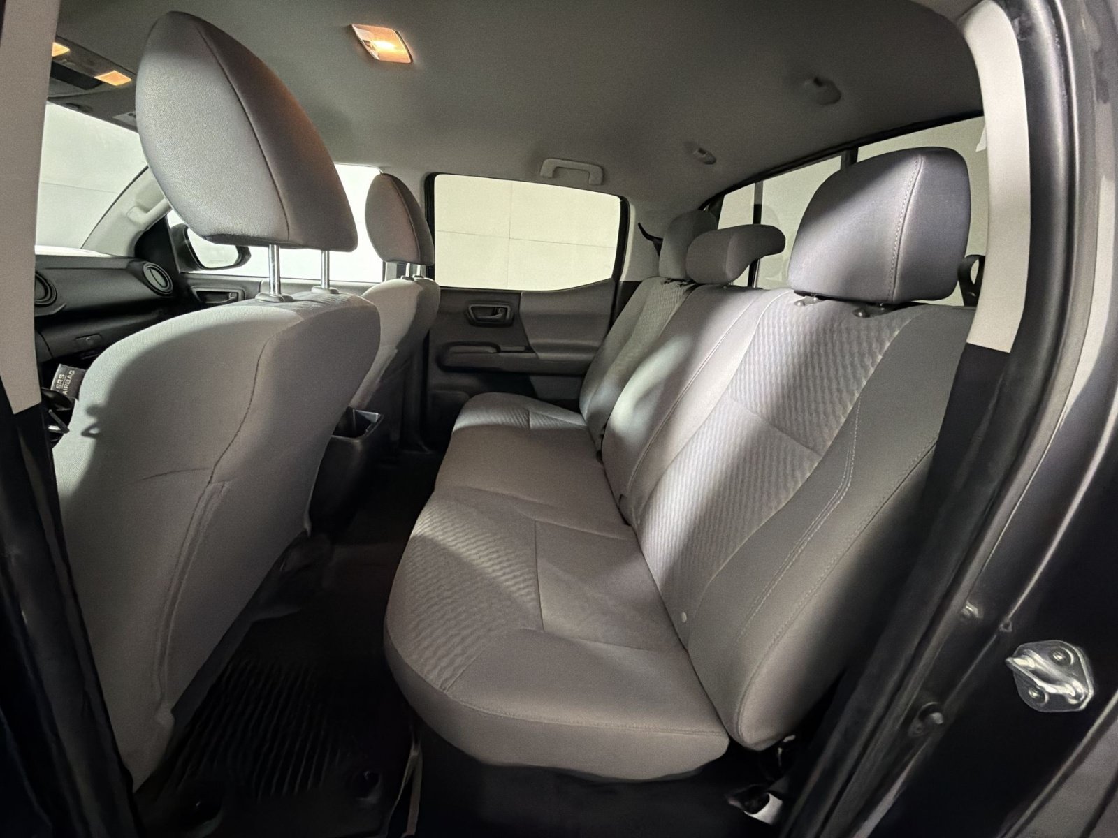 Used 2022 Toyota Tacoma SR w/ SR Convenience Package RWD image 24