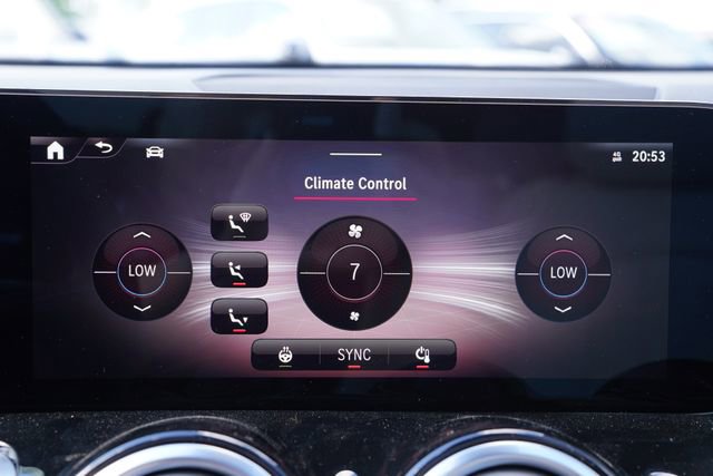 New 2026 Mercedes-Benz GLB 250 4MATIC image 32