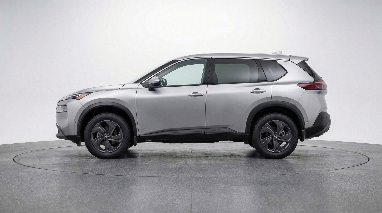 Used 2025 Nissan Rogue SV FWD image 5