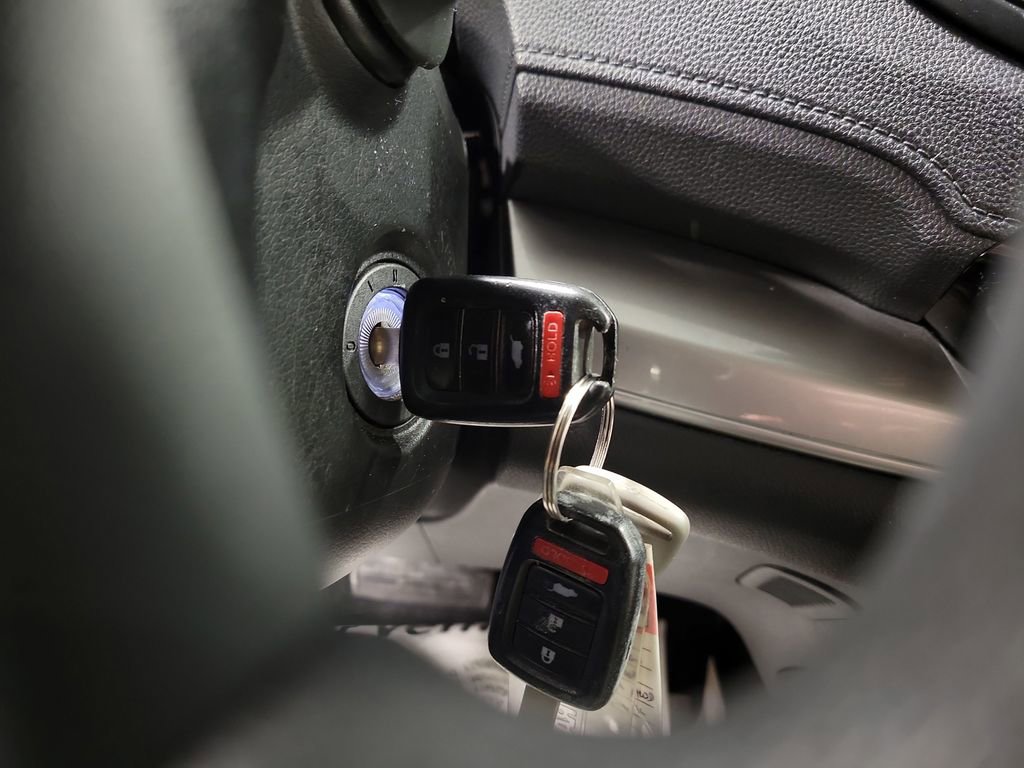 Used 2015 Honda CR-V LX image 15