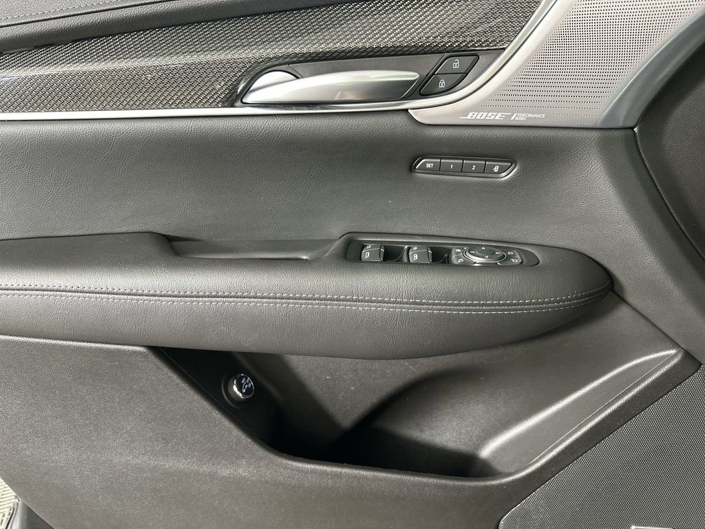 Used 2022 Cadillac XT5 Sportv w/ Technology Package image 25